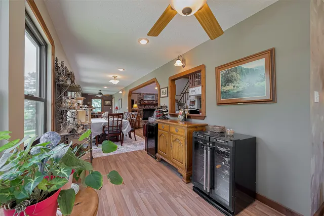 a view of a kitchen and dining room