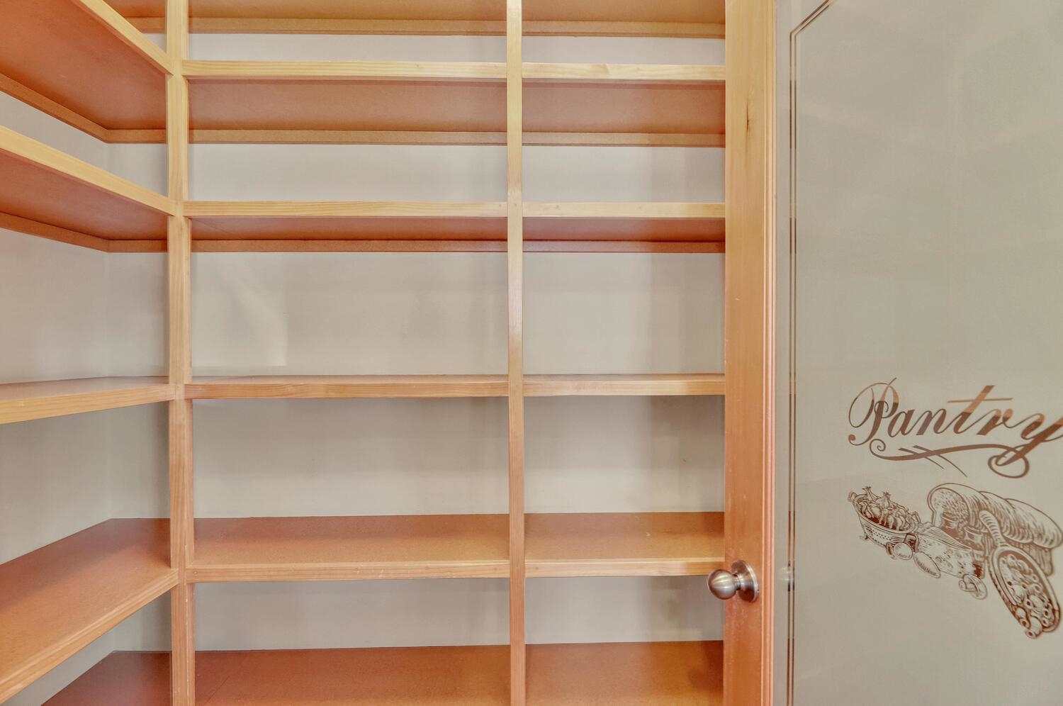 13207 Hunters View Street Wichita, KS 67235 - Photo 14 of 34