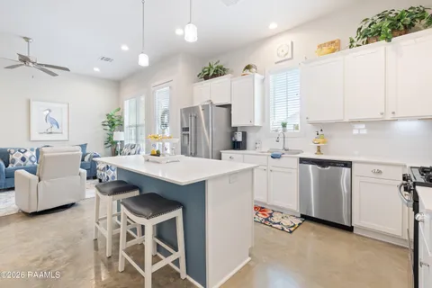 $243,500 | 109 Satsuma Drive, Youngsville, LA 70592