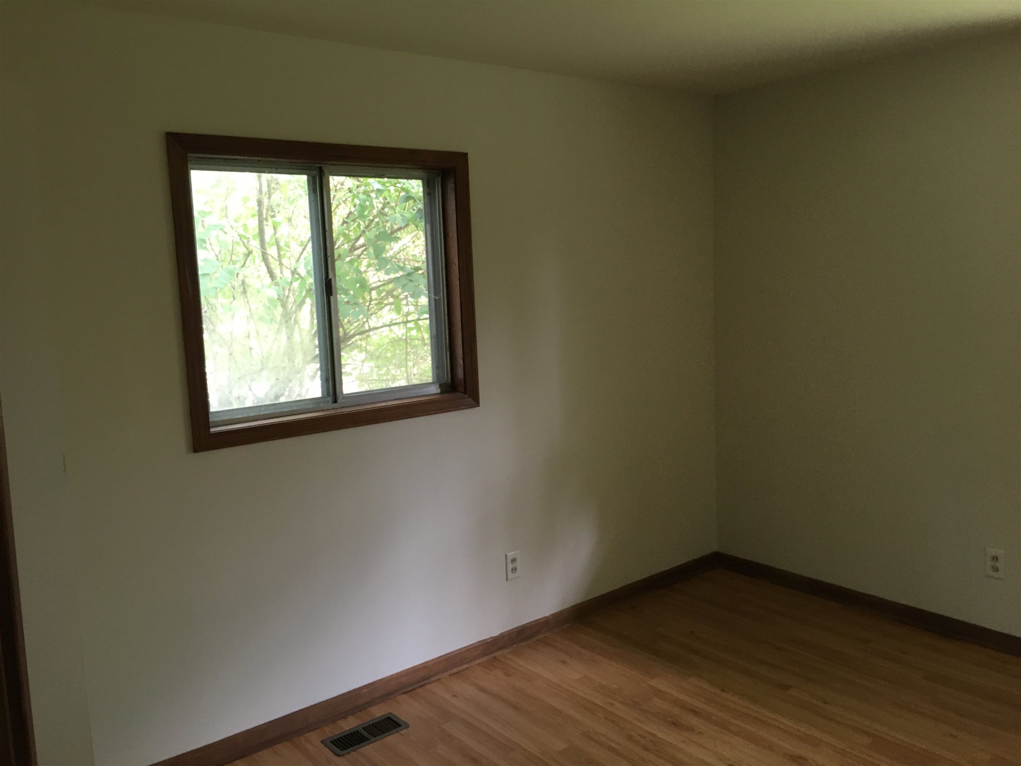 3322 North Stoneycrest Road Bloomington, IN 47404 - Photo 13 of 25 Gallery Image 13