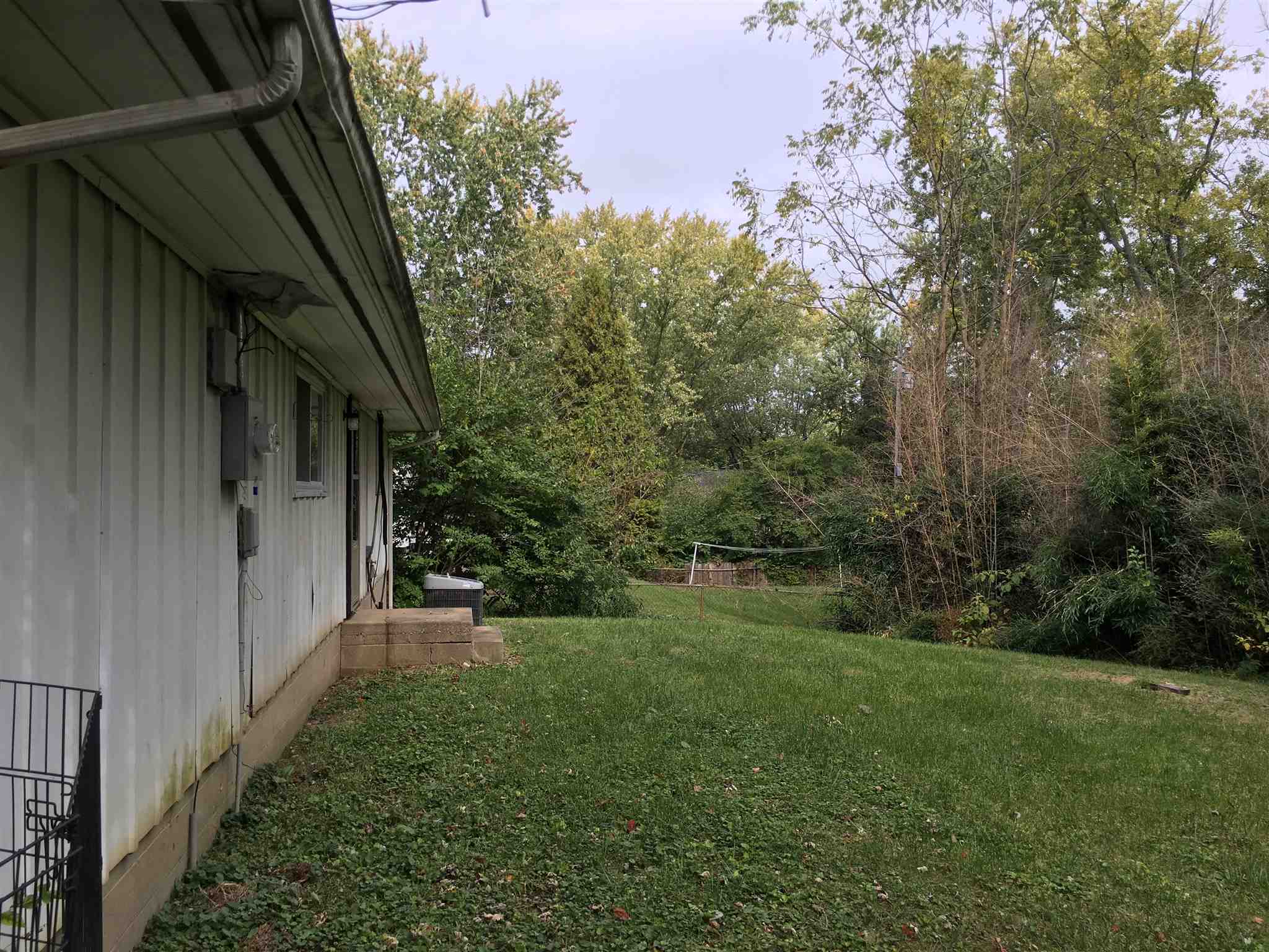 3322 North Stoneycrest Road Bloomington, IN 47404 - Photo 22 of 25 Gallery Image 22