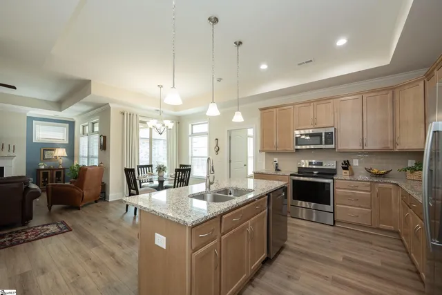 $375,000 | 811 Vita Drive, Greer, SC 29650