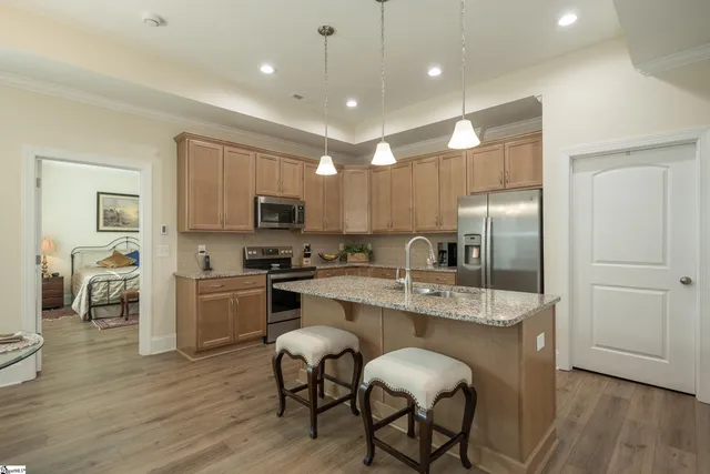 $375,000 | 811 Vita Drive, Greer, SC 29650