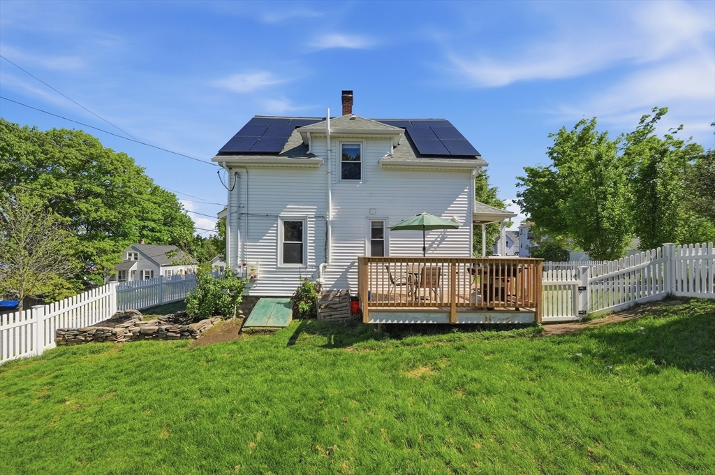 22 Merrill Road Worcester, MA 01606 - Photo 29 of 40