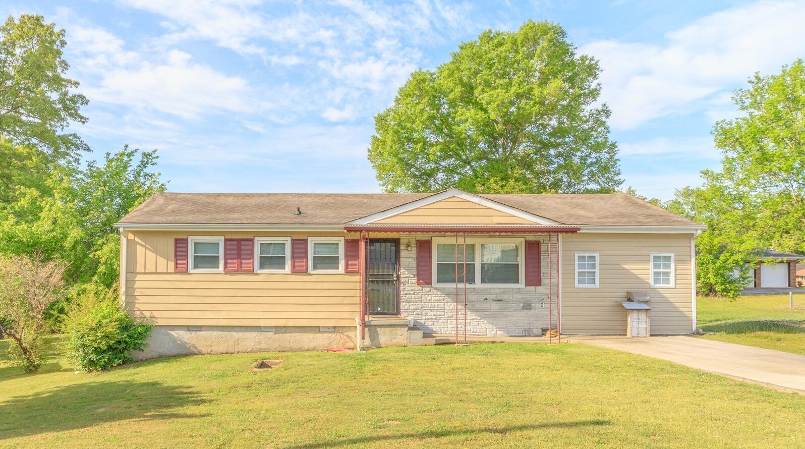 5504 Kenyon Road Chattanooga, TN 37416 - Photo 1 of 11 5504 Kenyon Exteriorr HD-1A