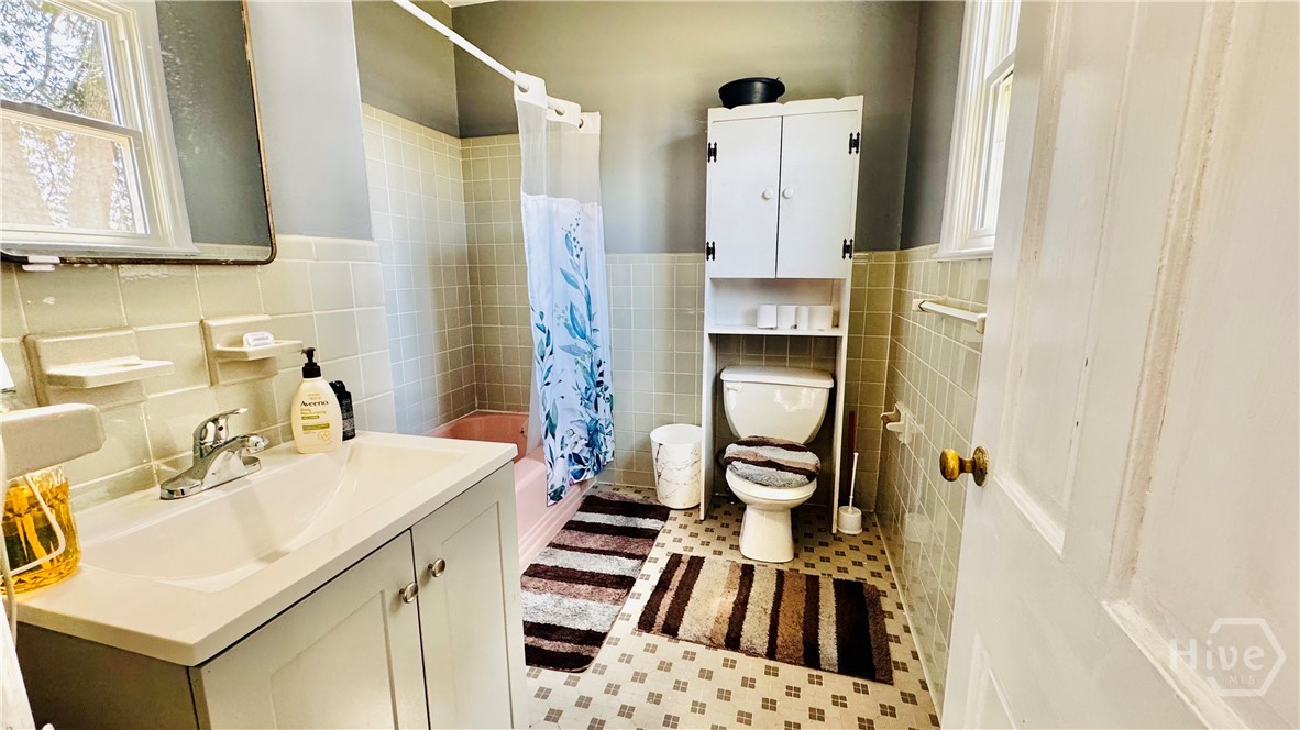 397 Shankle Heights Commerce, GA 30529 - Photo 12 of 30