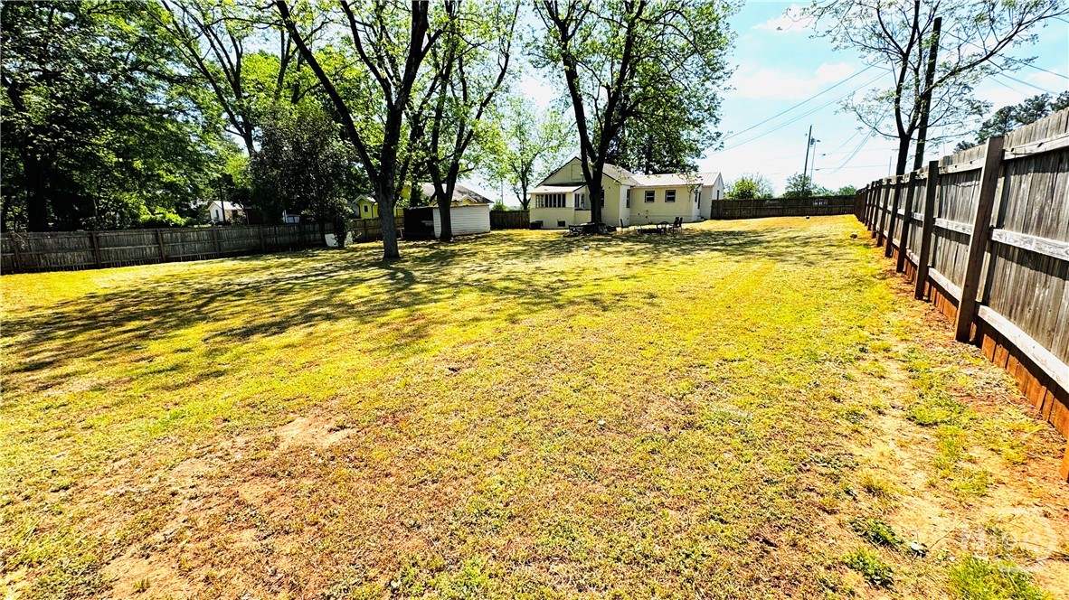 397 Shankle Heights Commerce, GA 30529 - Photo 20 of 30