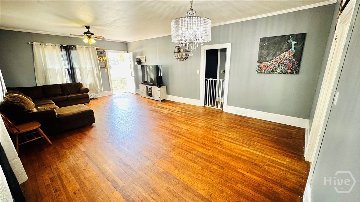 397 Shankle Heights Commerce, GA 30529 - Photo 5 of 30