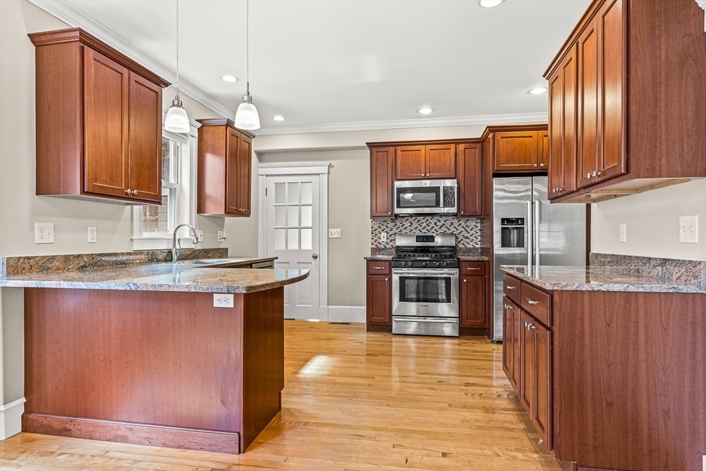 24 Ossipee Road, Unit 24 Somerville, MA 02144 - Photo 3 of 24 Gallery Image 3