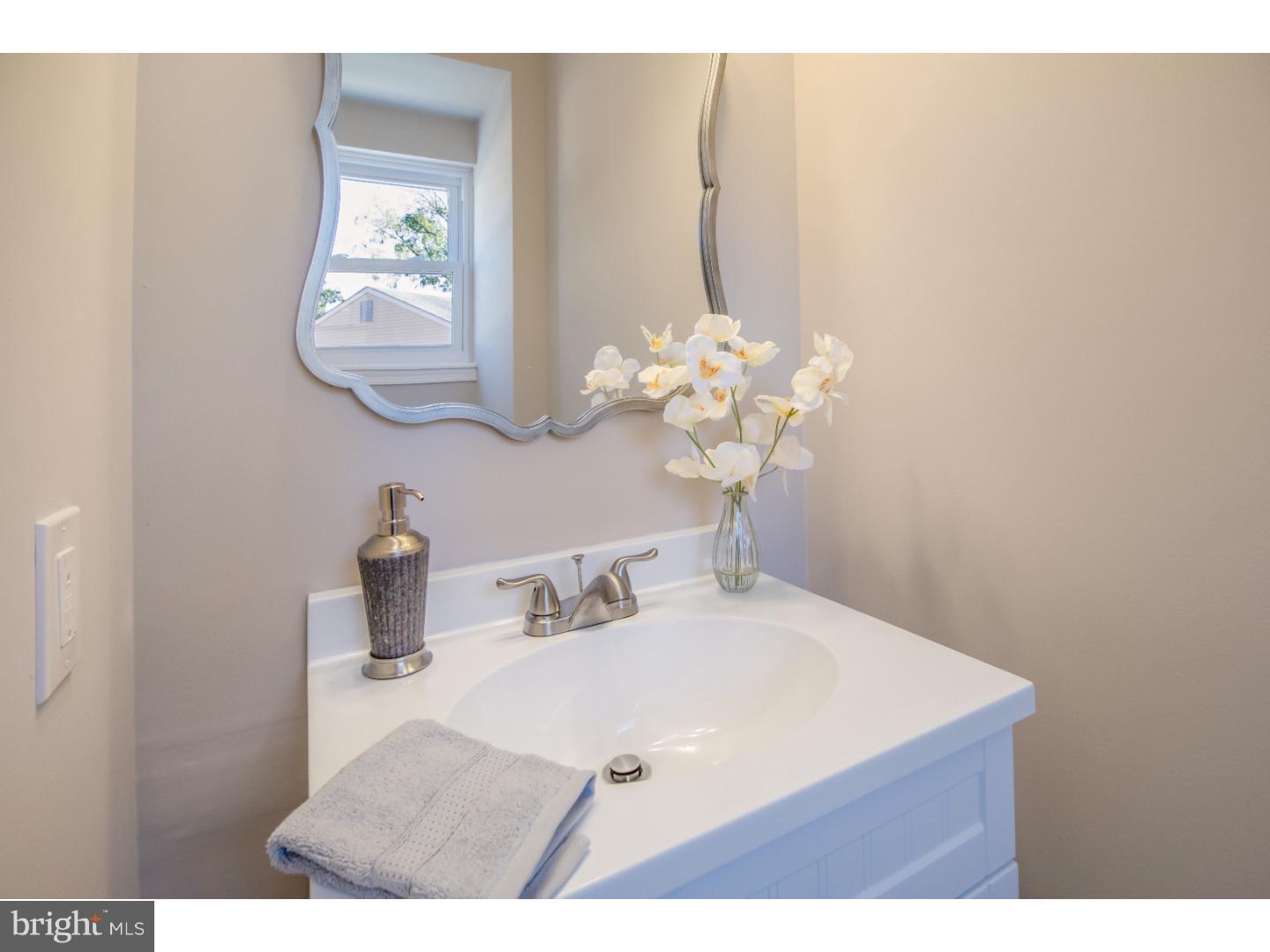 1112 Church Road Springfield, PA 19064 - Photo 16 of 25 Bathroom