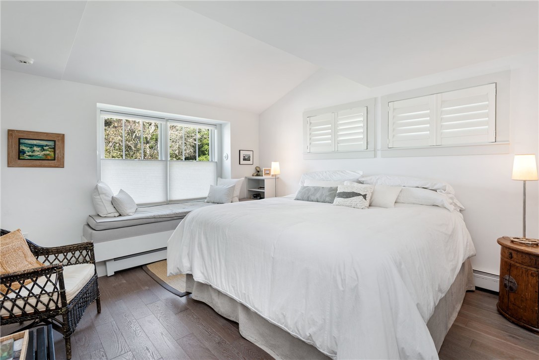 39 Shore Drive Warren, RI 02885 - Photo 32 of 44