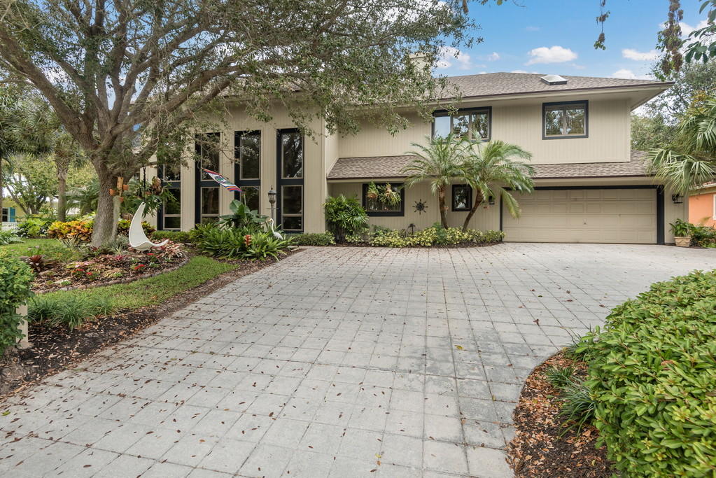 5 Marguerita Road Sewall's Point, FL 34996 - Photo 22 of 22 Front of home