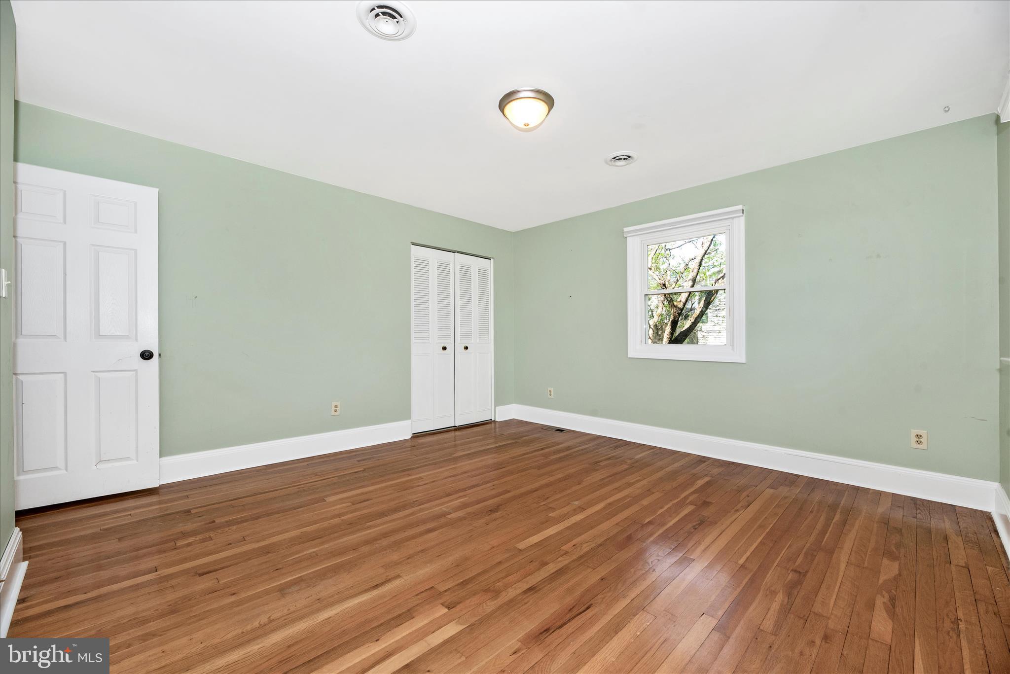 1403 Streaker Road Sykesville, MD 21784 - Photo 33 of 57 Primary Bedroom