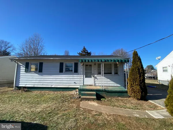 $1,845 | 209 Hamilton Street, Unit B, Fredericksburg, VA 22408