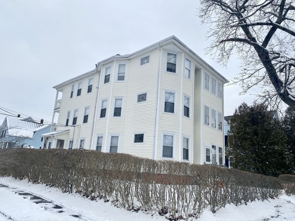 23 Tatman Street Worcester, MA 01607 - Photo 2 of 42 Gallery Image 2