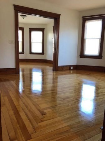23 Tatman Street Worcester, MA 01607 - Photo 5 of 42 Gallery Image 5