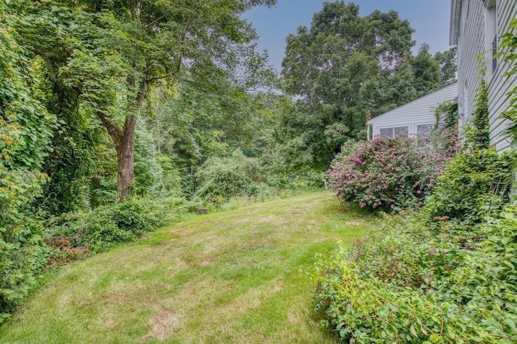 37 Old Farm Road Westfield, MA 01085 - Photo 36 of 36 Gallery Image 36