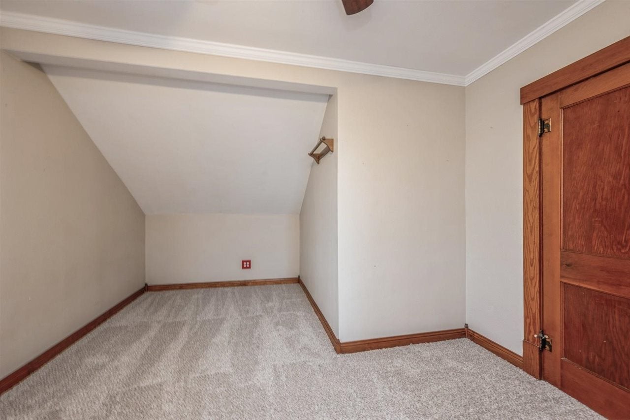 205 5th Avenue Keystone, IA 52249 - Photo 27 of 37 Gallery Image 27
