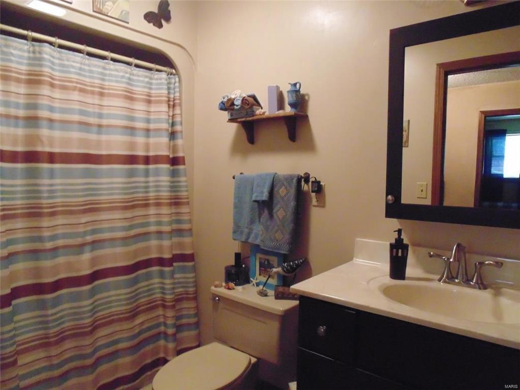 2124 St Raphael Court Highland, IL 62249 - Photo 15 of 87 Gallery Image 15