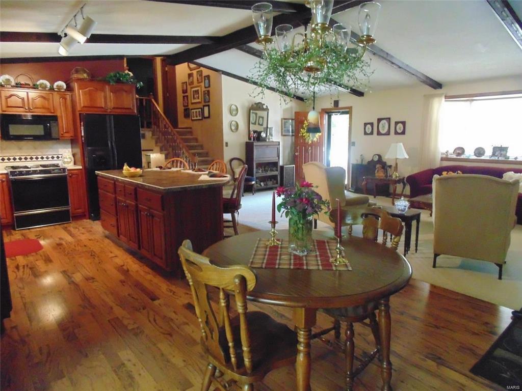 2124 St Raphael Court Highland, IL 62249 - Photo 6 of 87 Gallery Image 6