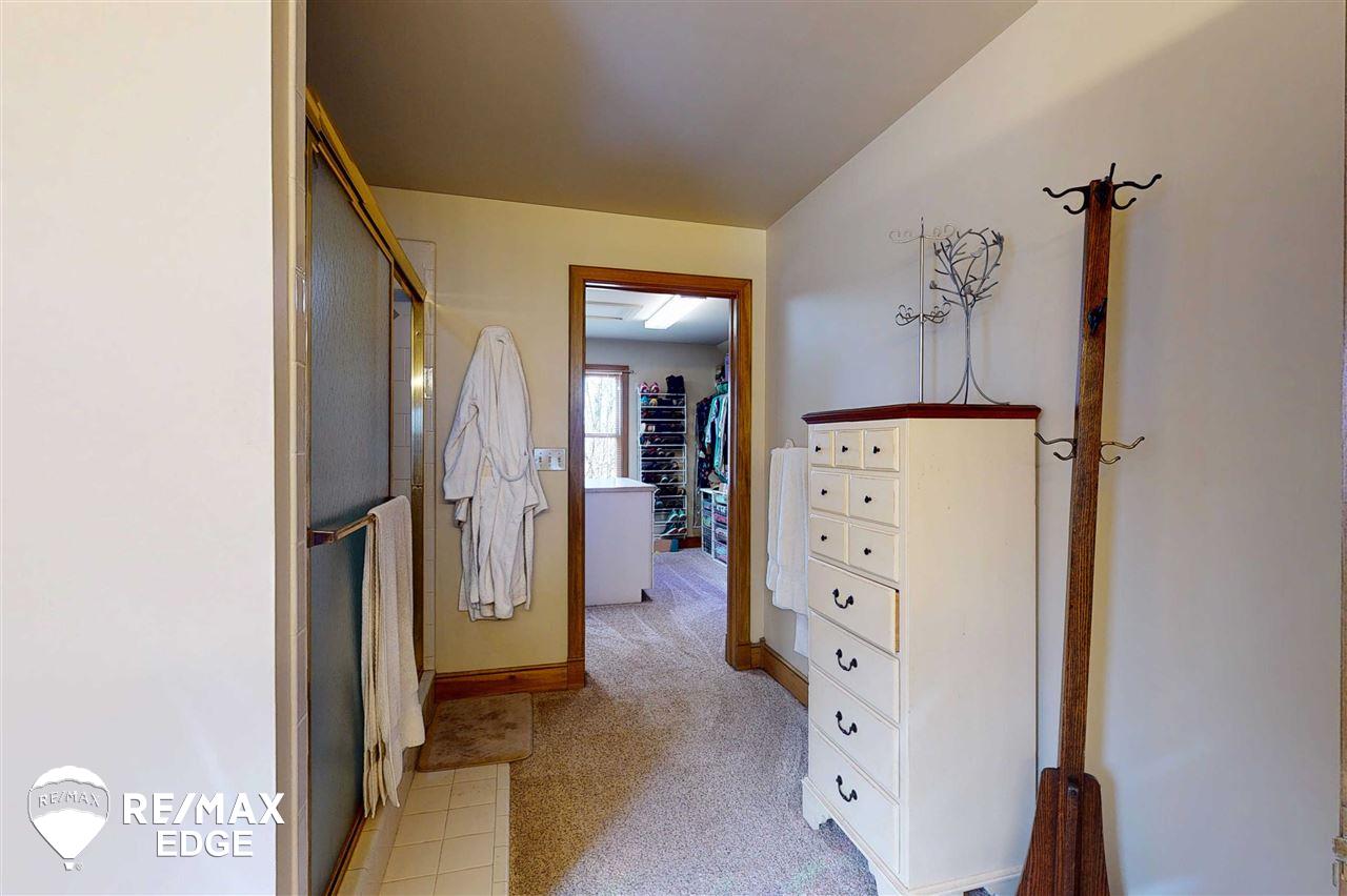 2205 Parker Road Holly, MI 48442 - Photo 39 of 84 50037199-38.JPG