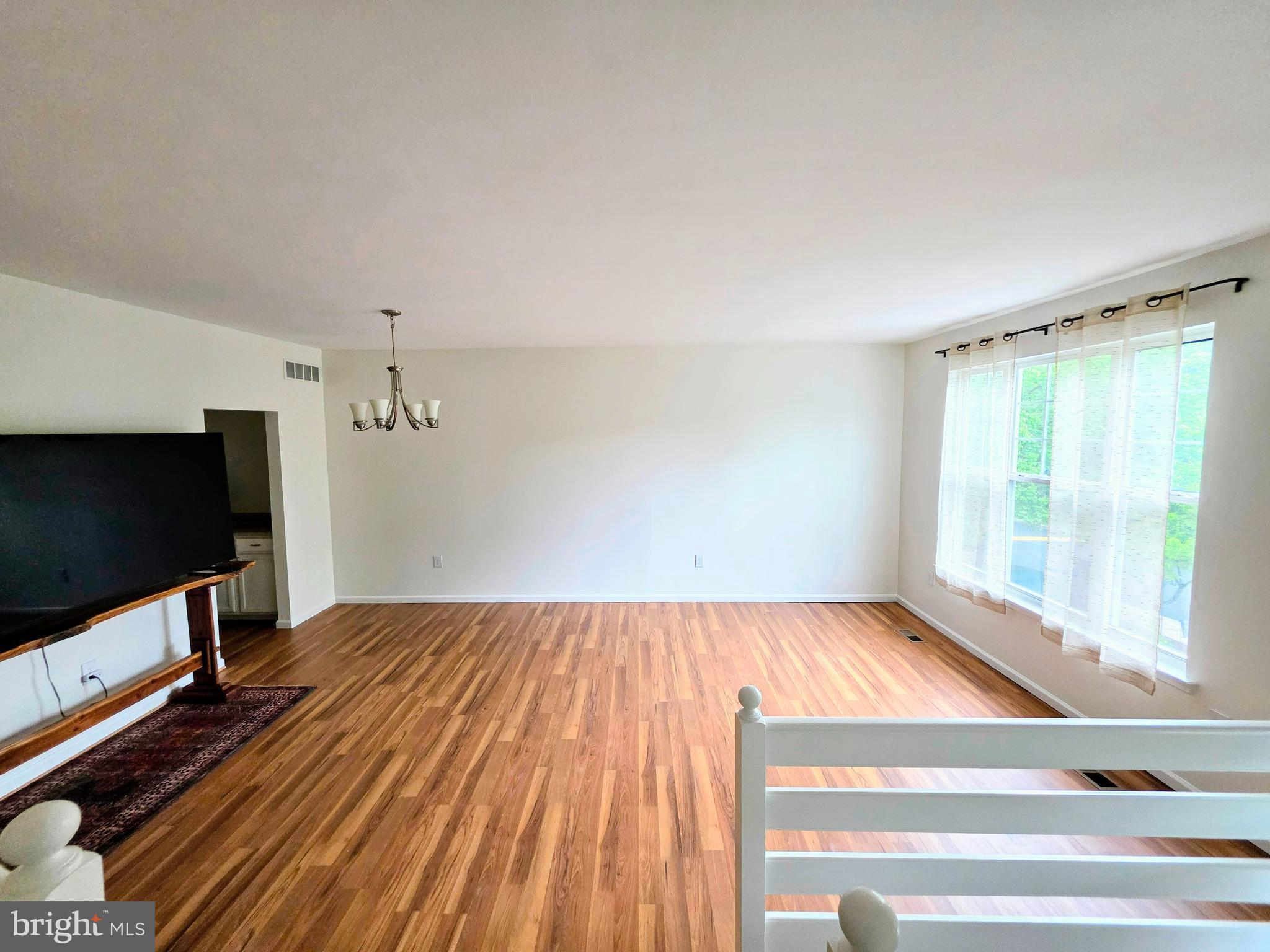 106 Brandywine Road Malvern, PA 19355 - Photo 4 of 25 Spacious Living Room/Dining Room
