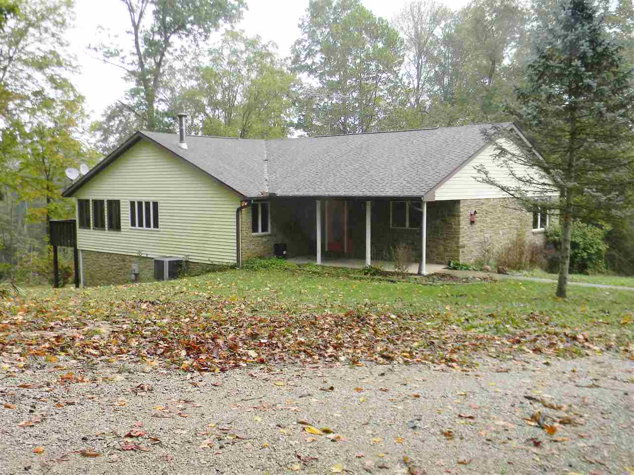 3612 Close Road Spencer, IN 47460 - Photo 1 of 36 Gallery Image 1