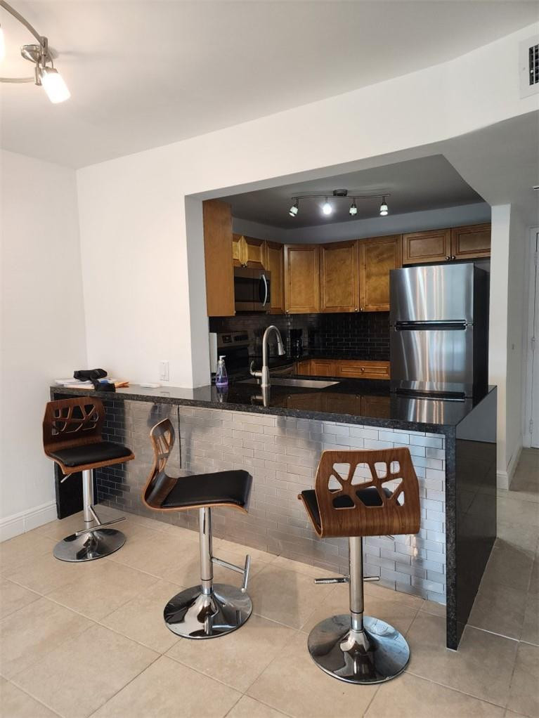 6700 Cypress Road, Unit 508 Plantation, FL 33317 - Photo 3 of 12 Photo 3