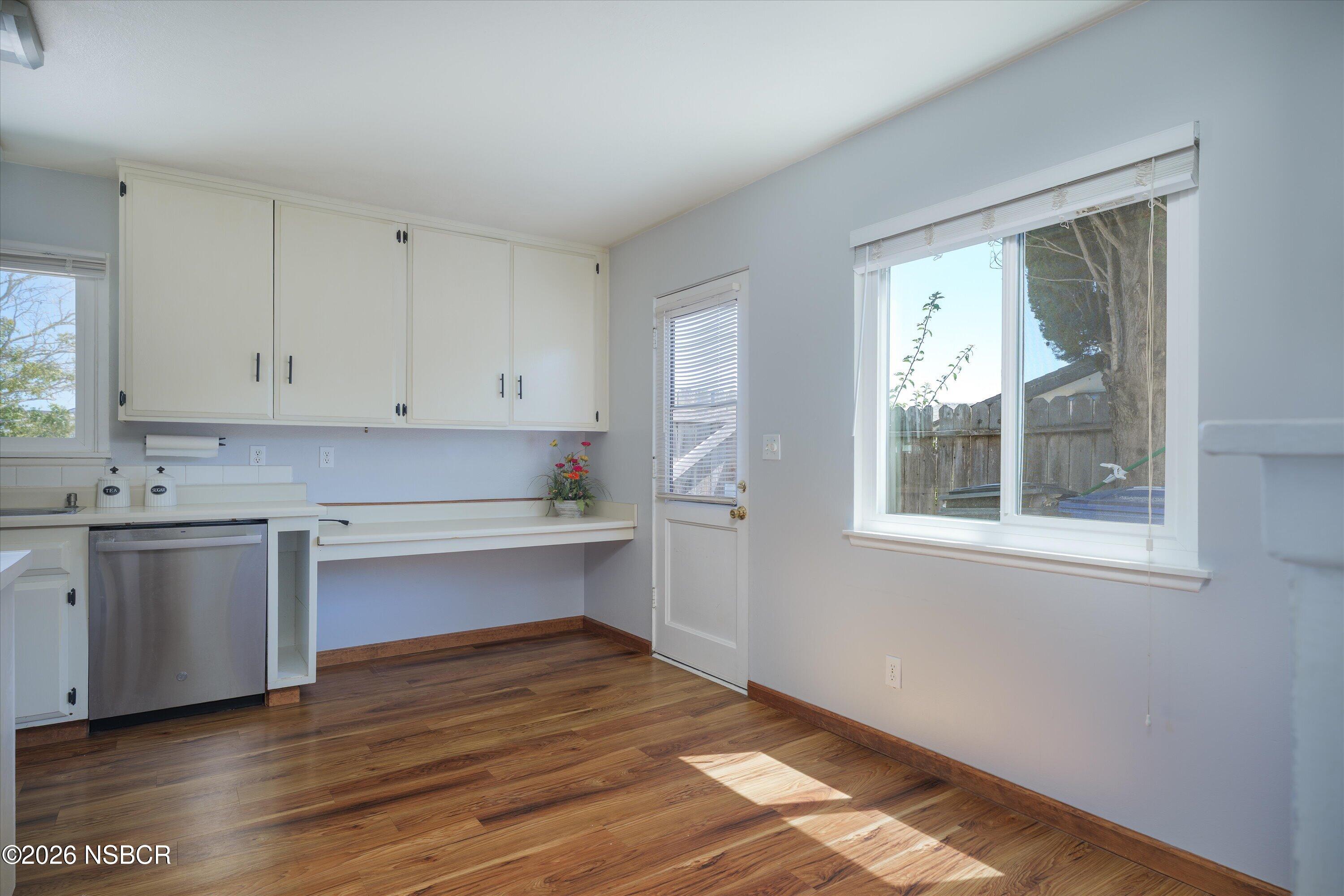 577 Venus Avenue Lompoc, CA 93436 - Photo 6 of 22 07-Cavan Photo 577 Venus-4
