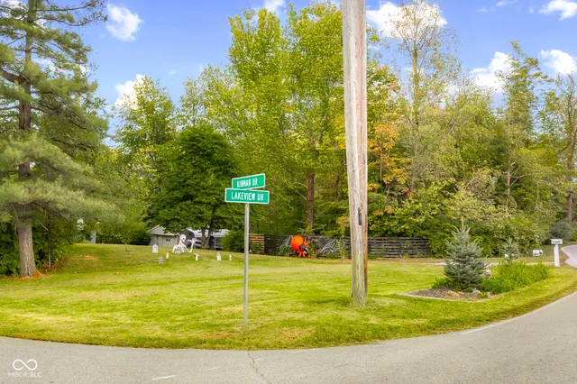 $305,000 | 202 West Lakeview Drive, Nineveh, IN 46164