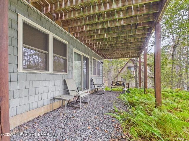 $525,000 | 1140 Arrowhead Drive, Pocono Lake, PA 18347