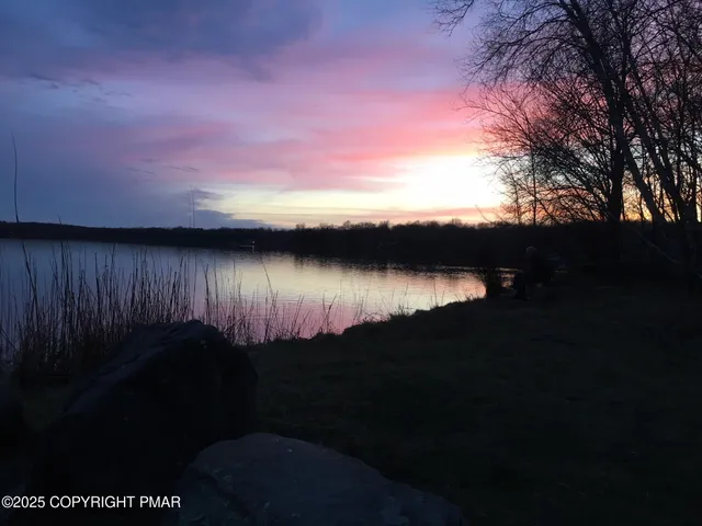 $525,000 | 1140 Arrowhead Drive, Pocono Lake, PA 18347