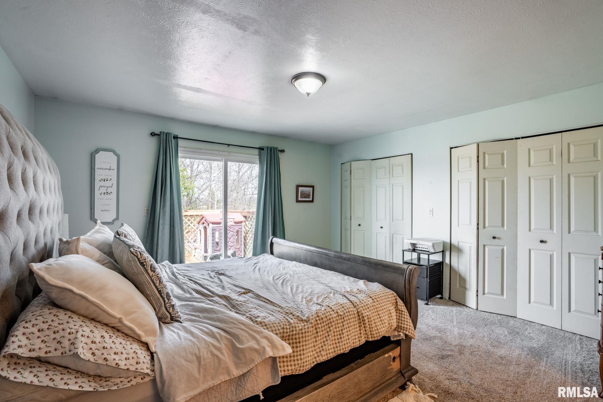 1126 Sycamore Road Carbondale, IL 62901 - Photo 13 of 33