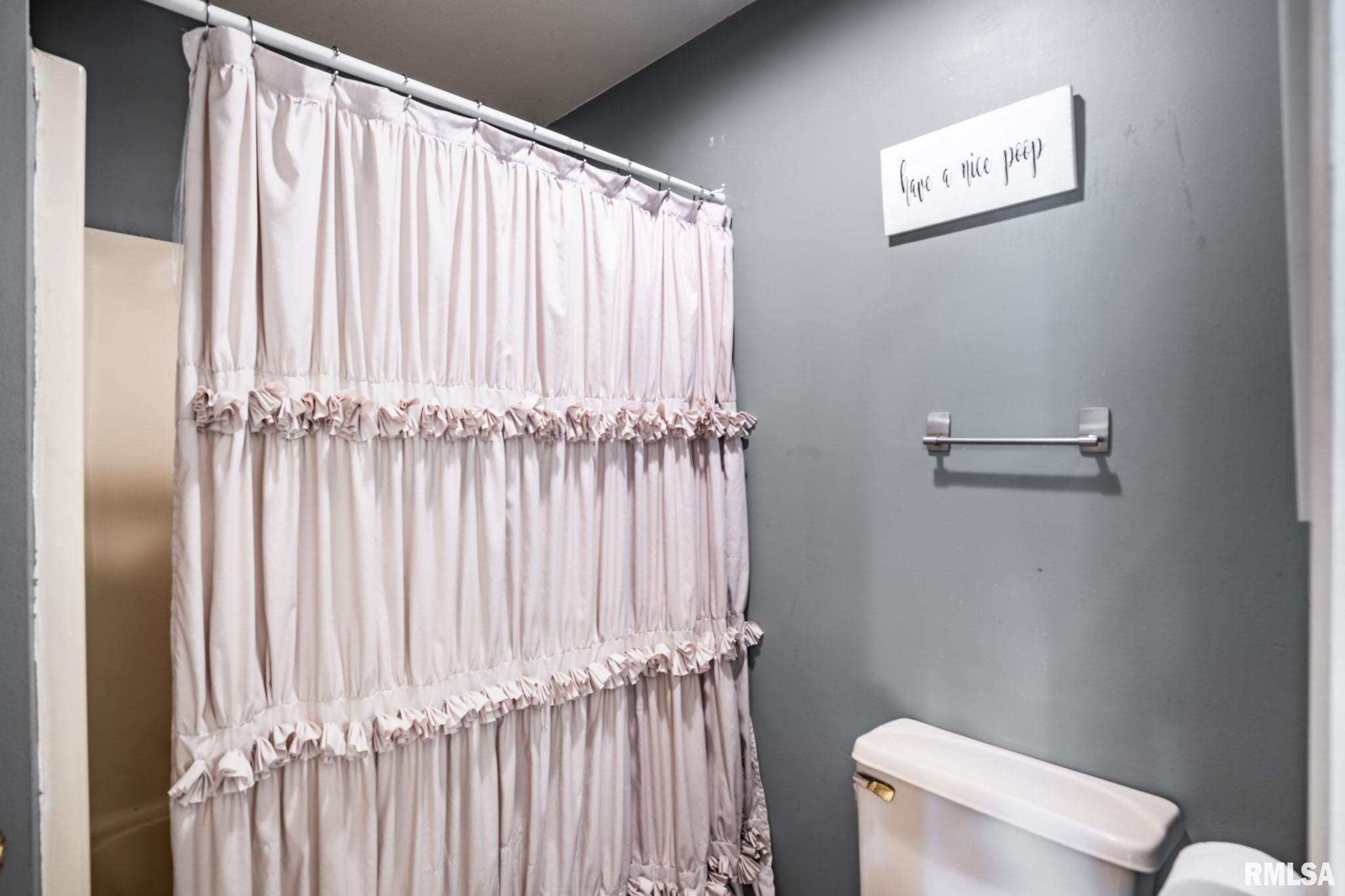 1126 Sycamore Road Carbondale, IL 62901 - Photo 16 of 33