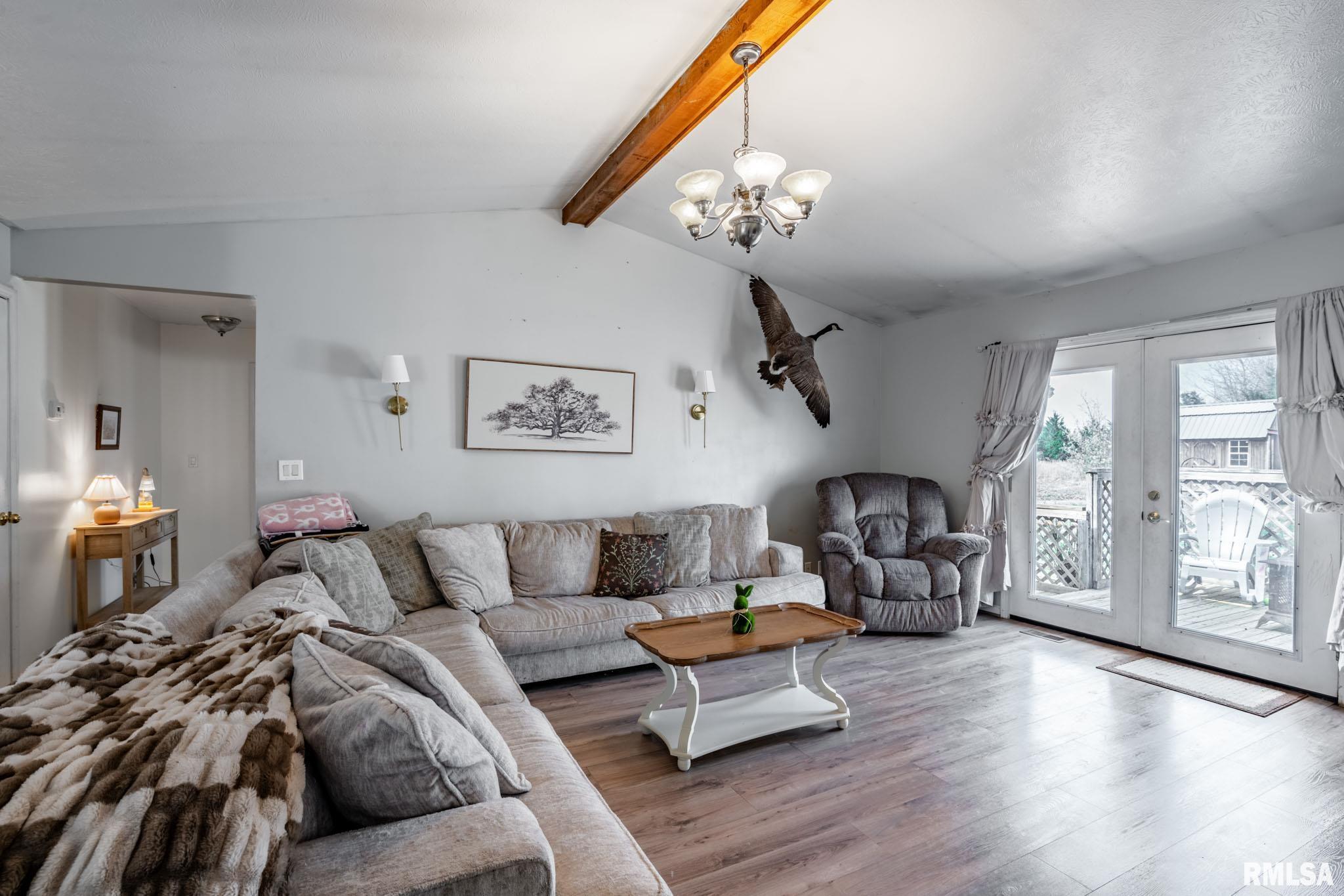 1126 Sycamore Road Carbondale, IL 62901 - Photo 7 of 33