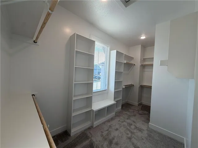 $806,950 | 15340 West 161st Terrace, Olathe, KS 66062