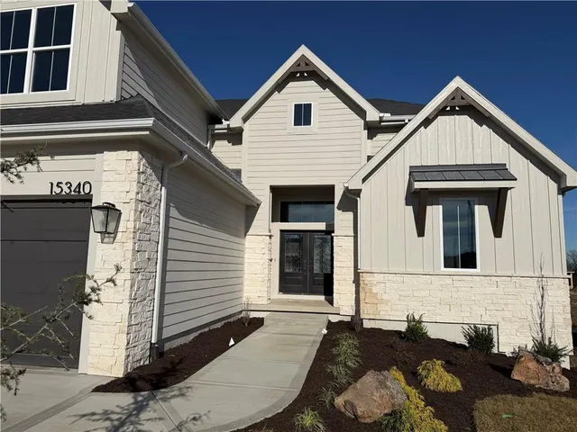 $806,950 | 15340 West 161st Terrace, Olathe, KS 66062
