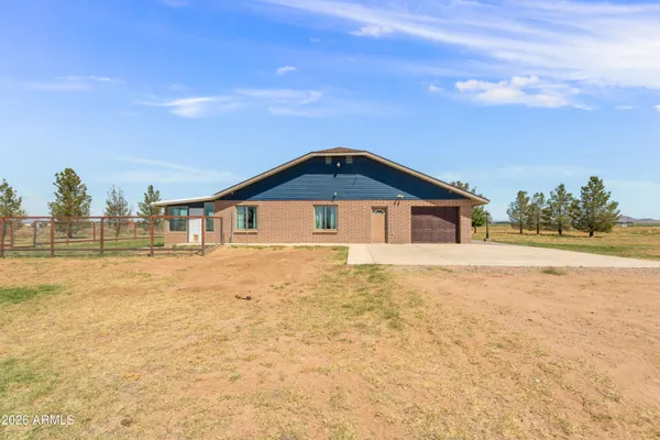 $550,000 | 4333 West Dillman Road, Elfrida, AZ 85610