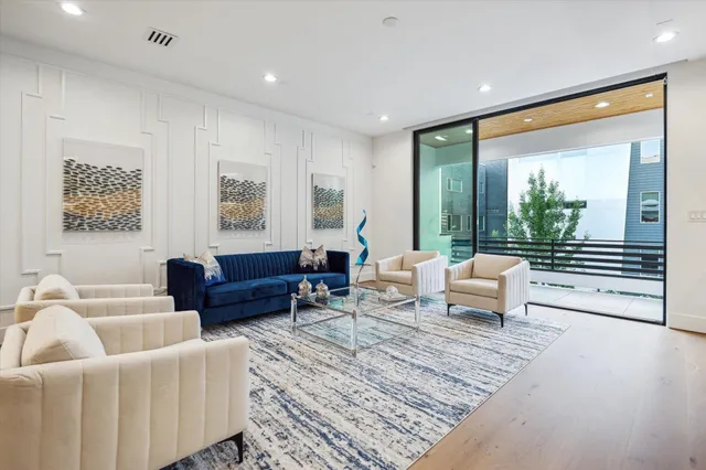 $1,299,000 | 2309 Driscoll Street, Houston, TX 77019