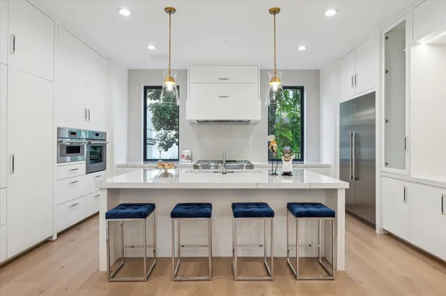 $1,299,000 | 2309 Driscoll Street, Houston, TX 77019