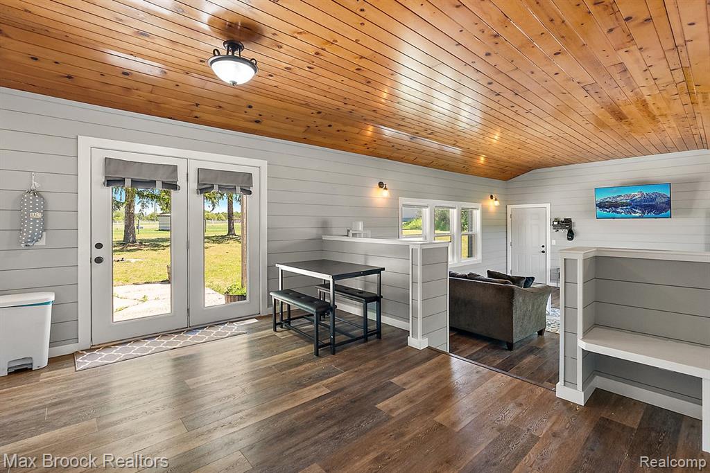 8580 Silver Creek Road Whitehall, MI 49461 - Photo 12 of 62