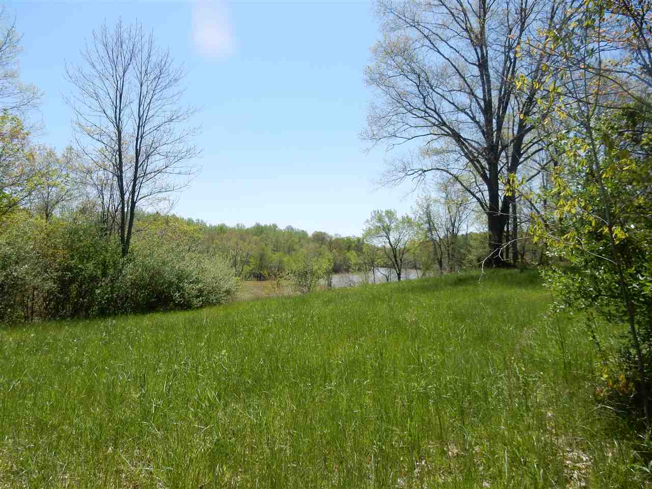 8 Deer Creek Road Cannelton, IN 47520 - Photo 1 of 11 Gallery Image 1