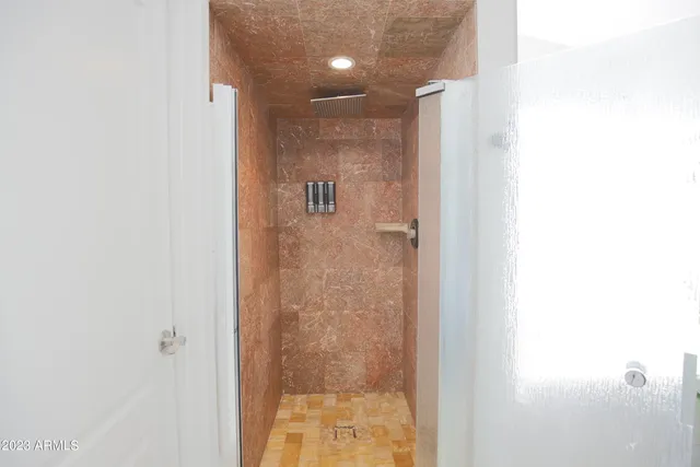 a view of an empty walk in closet