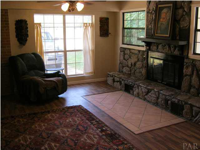 3435 Keating Road Pensacola, FL 32504 - Photo 12 of 17 Great Room
