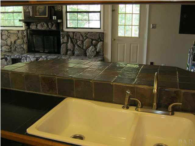 3435 Keating Road Pensacola, FL 32504 - Photo 6 of 17