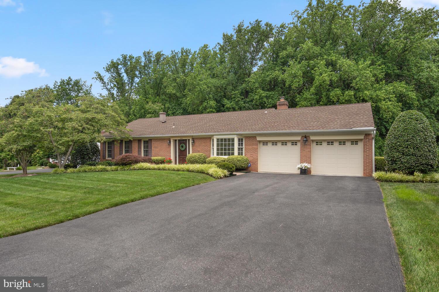 2404 Falling Creek Road Silver Spring, MD 20904 - Photo 2 of 47 Front