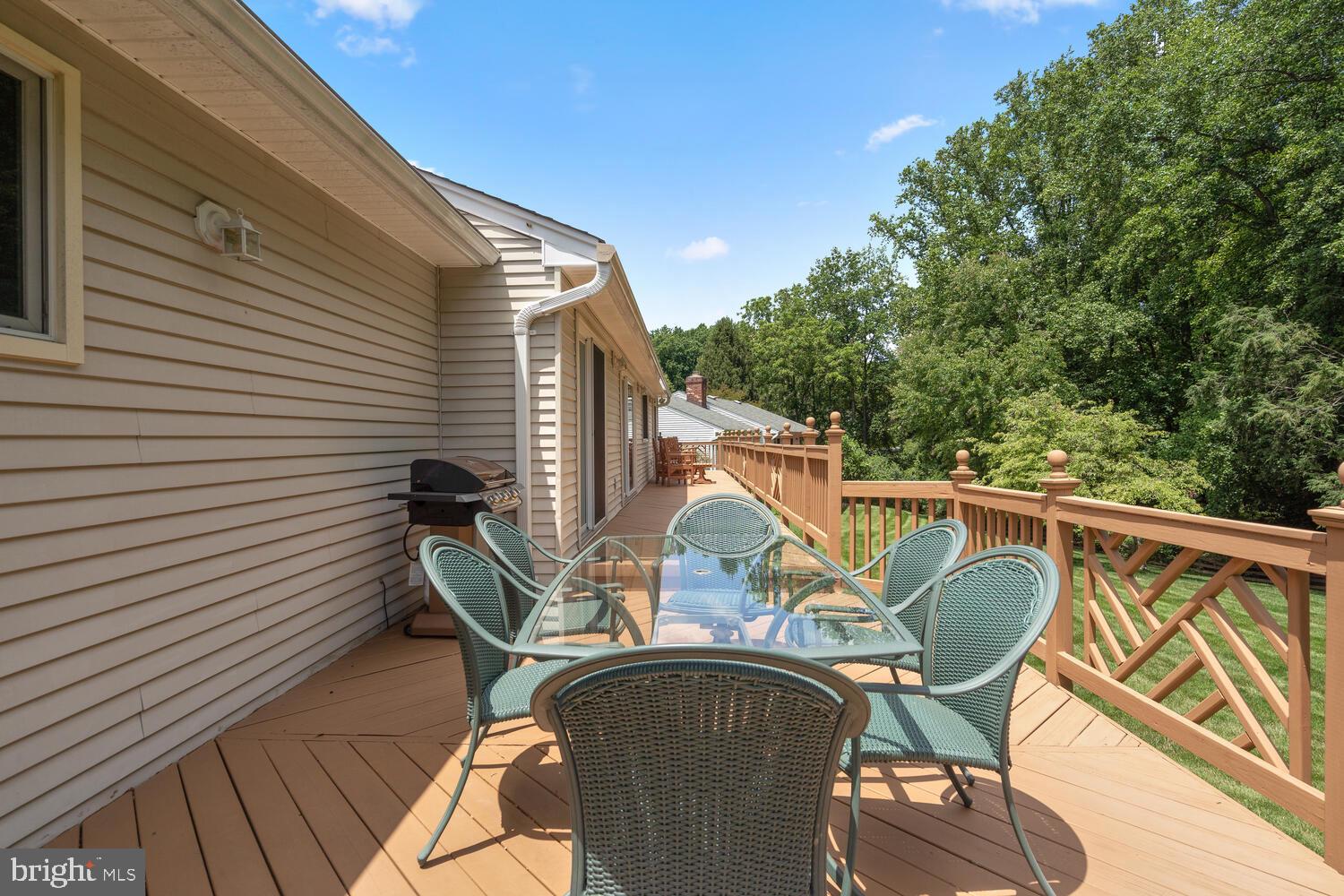 2404 Falling Creek Road Silver Spring, MD 20904 - Photo 43 of 47 Deck