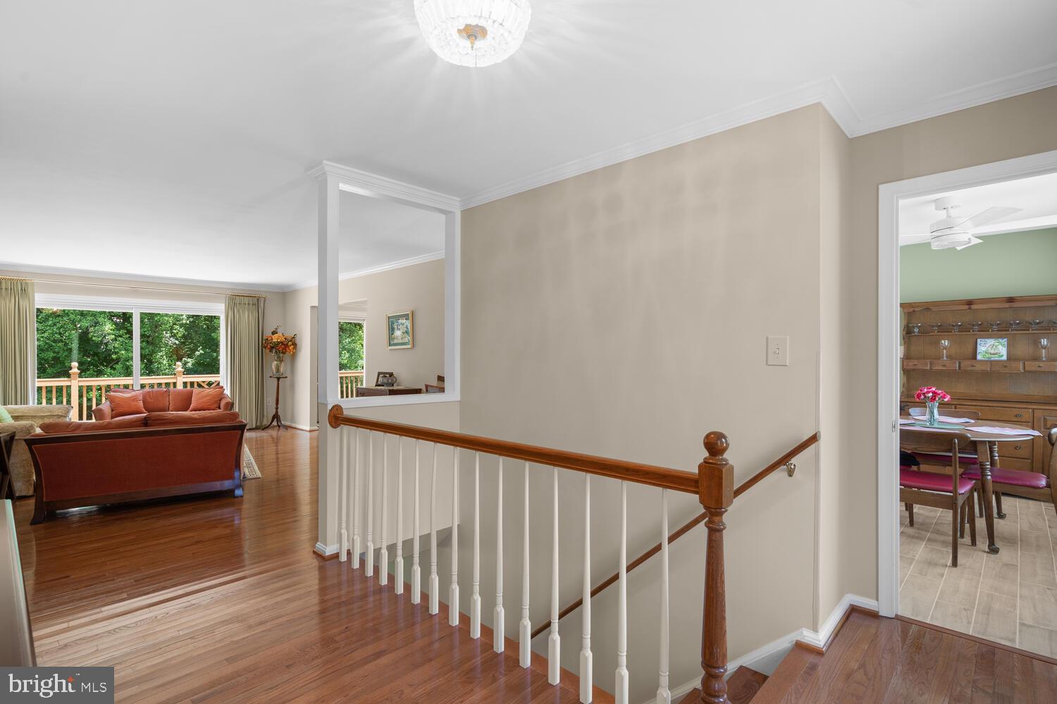 2404 Falling Creek Road Silver Spring, MD 20904 - Photo 6 of 47 Foyer