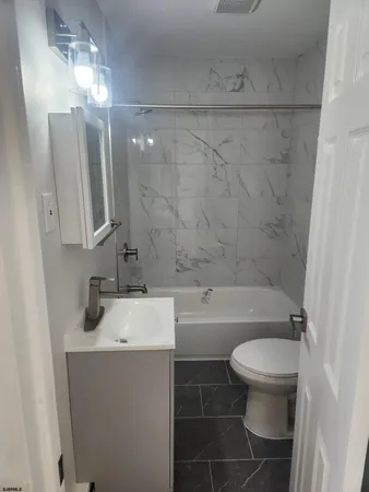$1,400 | 2304 Hamilton Avenue, Unit 11, Atlantic City, NJ 08401