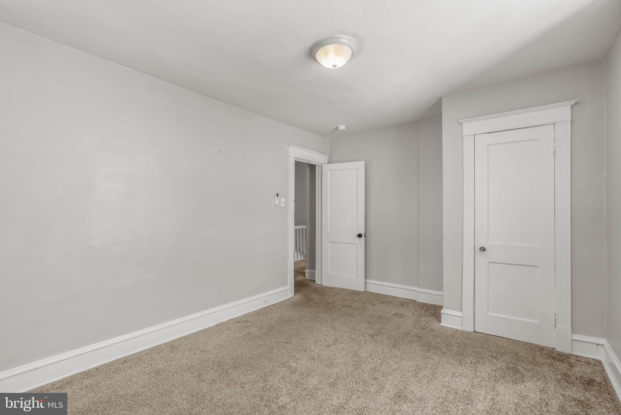 11 Oakley Road Upper Darby, PA 19082 - Photo 13 of 30